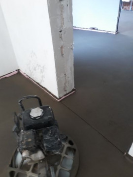 Realizam sape mecanizate si tencuieli mecanizate